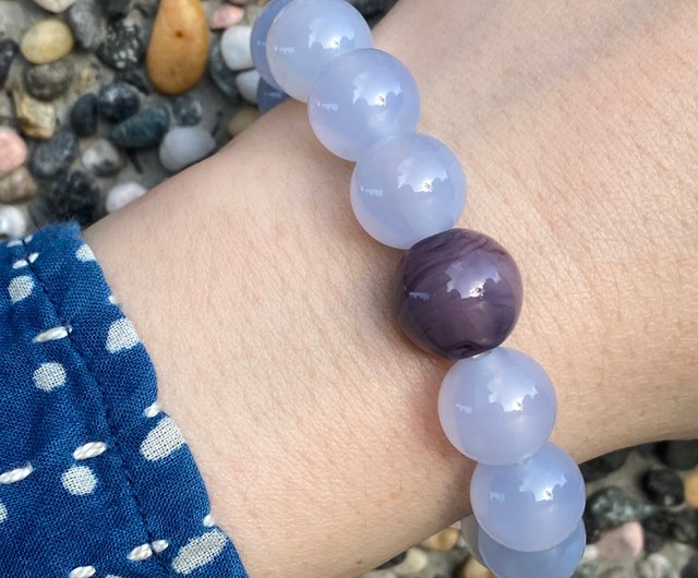 Blue Chalcedony Beaded Bracelet, outlets 8mm Natural Beads Grade AAA, Blue Lace Agate Jewelry, Chalcedony Beads, Unisex Bracelet, Gift Bracelet