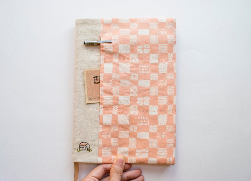 Warm Home - adjustable A5 bookcover - 筆記本/手帳 - 棉．麻 粉紅色