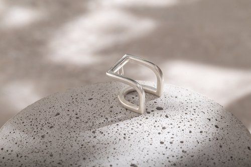 E＆S頑固さとWillful Willful Eyes_Square Ear Buckle Willful EarCuff