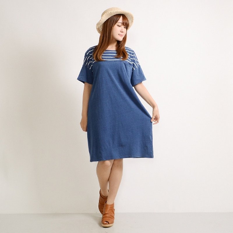 Light sweat short sleeve border switching one piece with breast pocket - One Piece Dresses - Cotton & Hemp Blue