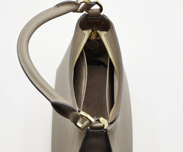 MONIQUE ATELIER Swan Top-handle Bag (Made to Order) - Shop JAYCHEWIN  Handbags & Totes - Pinkoi