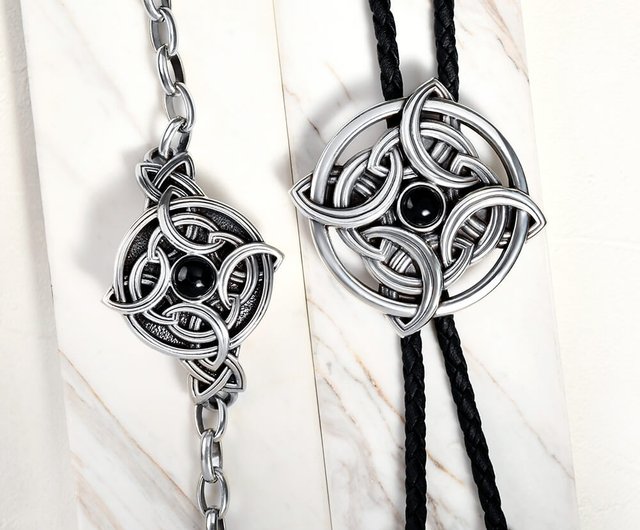 シルバー彫刻ボロタイネックレス シルバー彫刻ボロタイネックレス 【公式通販】