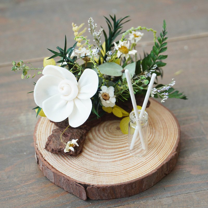 【Fragrance Diffusing Series】Mountain and Wild Flower Diffusing Flower Wooden Stand - Dried Flowers & Bouquets - Plants & Flowers 