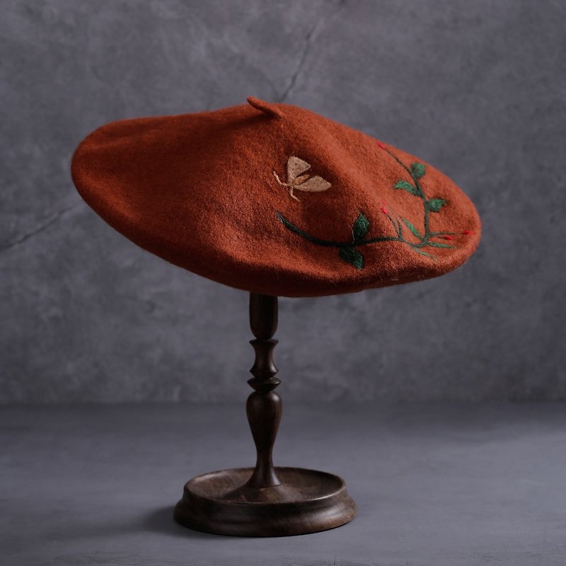 Ke Ren handmade wool felt beret women spring, autumn and winter all-match factory wholesale beet hat painter hat literary Japanese - หมวก - ขนแกะ 