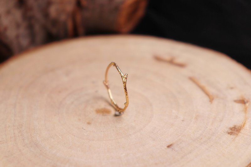 [Flower bed a kadan] k18 very thin branch ring - แหวนทั่วไป - เครื่องประดับ สีทอง