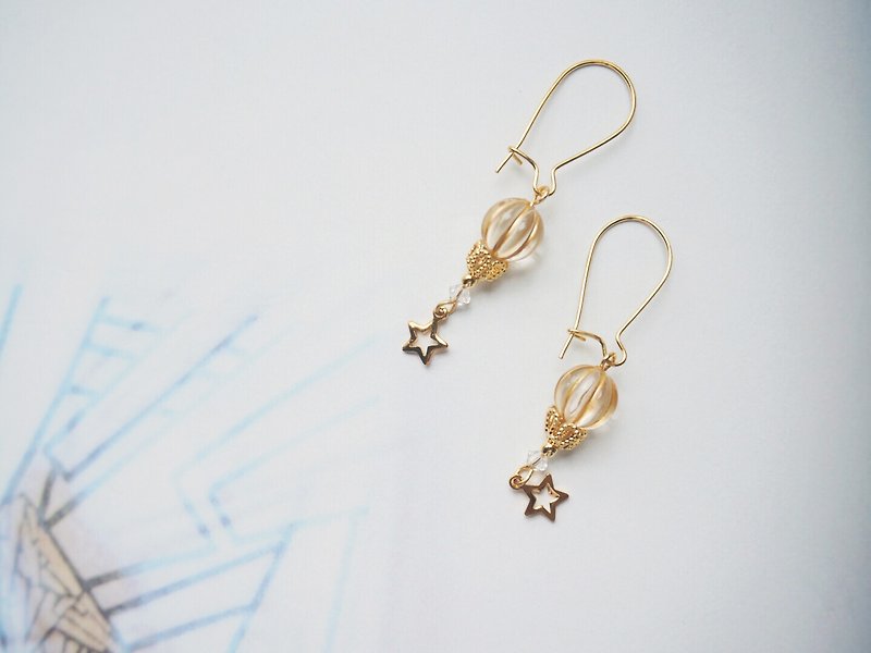 Simple design earrings. Needle type/clip type - ต่างหู - โลหะ สีทอง