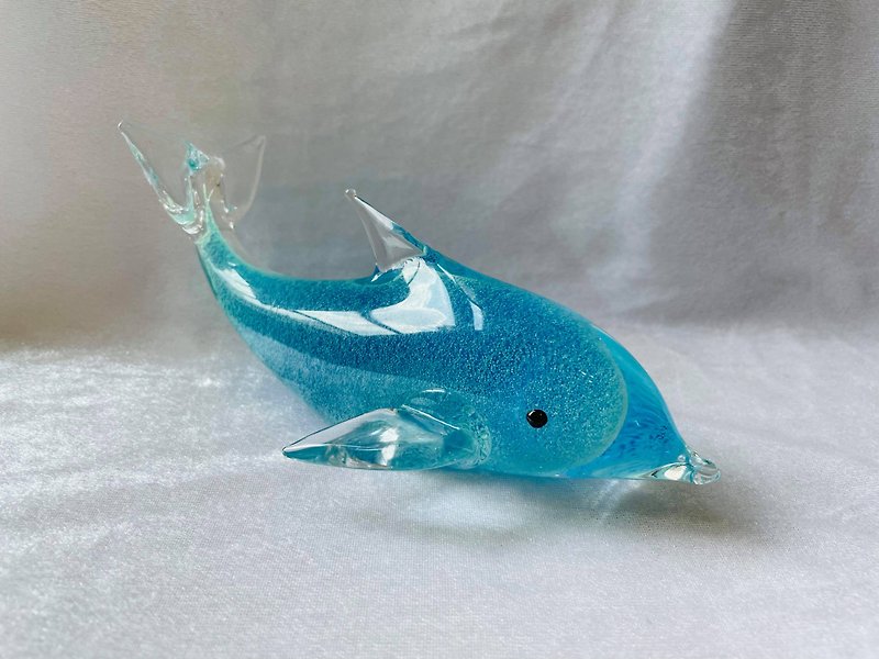 Crystal glass luminous dolphin - Items for Display - Glass 