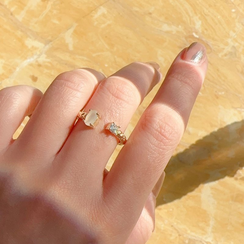 Kafka Opal Ring - แหวนทั่วไป - เงินแท้ สีเงิน