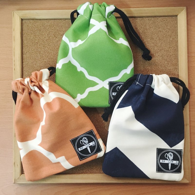 小束口收納袋 / 系列二：橘、藍、綠 - 化妝袋/收納袋 - 棉．麻 藍色