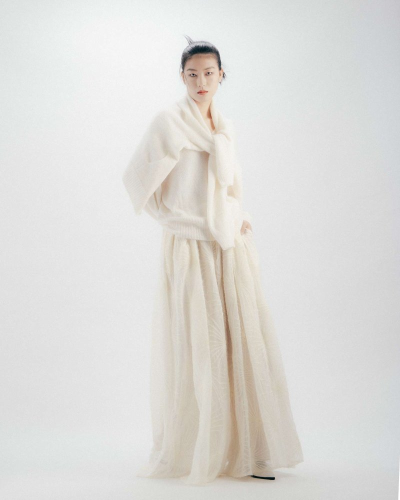 UUIN_白色V領毛衣 - 女裝毛衣/針織衫 - 羊毛 白色