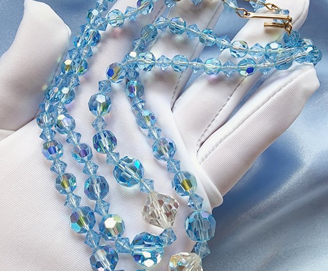 Vintage blue hot sale crystal necklace