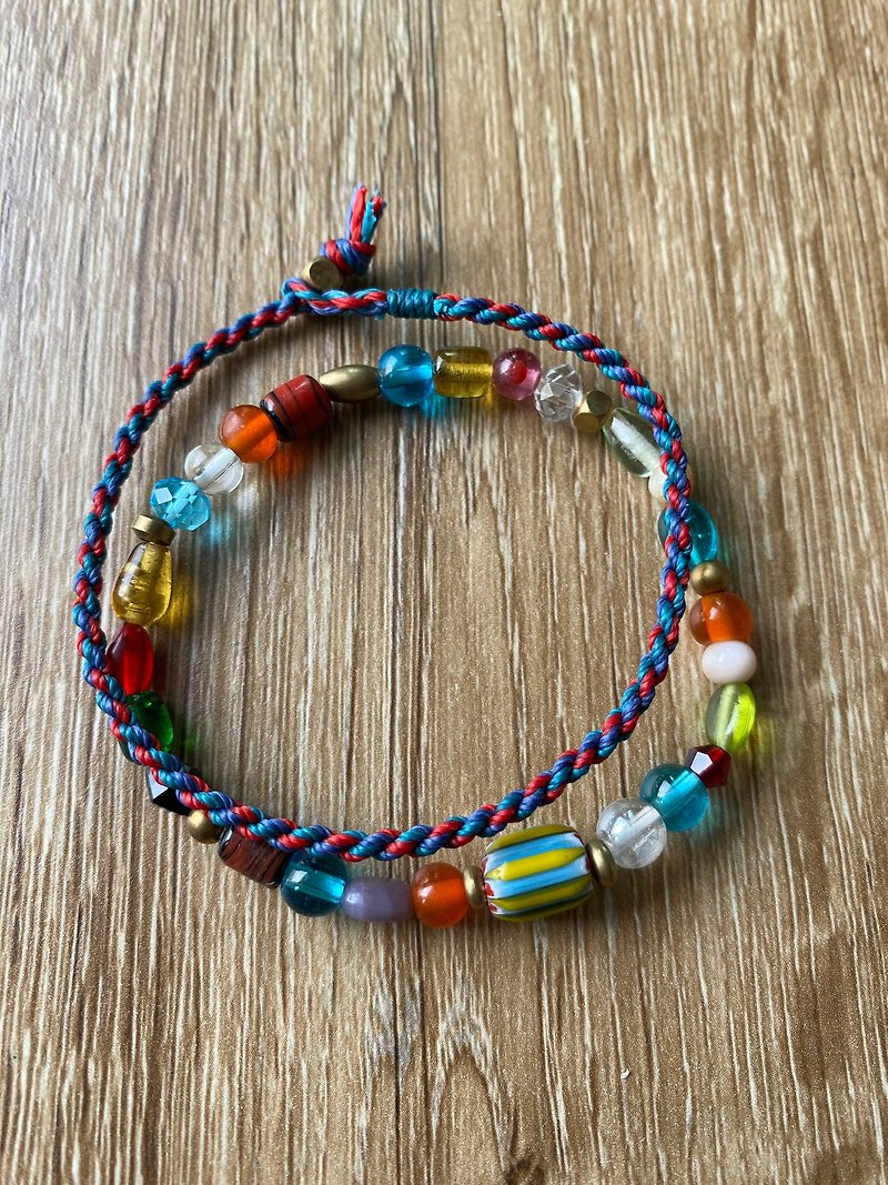 Colorful Nepalese glass beads and Chevrolet beads Wax thread braided bracelet with double threads - สร้อยข้อมือ - กระจกลาย หลากหลายสี