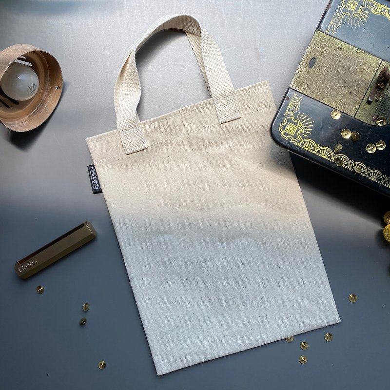 | Customized Gifts | Synthetic Canvas - iPad Tote Bag - กระเป๋าถือ - ผ้าฝ้าย/ผ้าลินิน หลากหลายสี