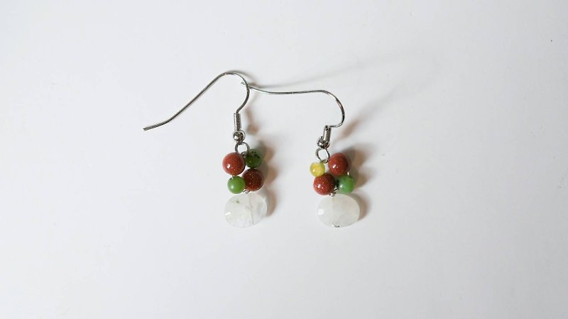 A string of Christmas [heart] X handmade natural stone earrings - ต่างหู - โลหะ 