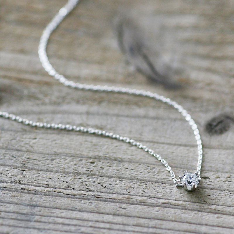 Solitaire Necklace 925 Sterling Silver - สร้อยคอ - โลหะ สีเงิน