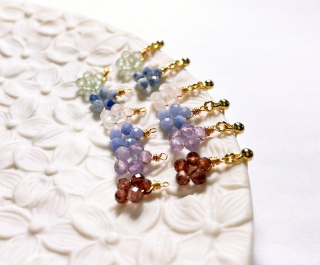 隋石】小さな花。天然石/イエロー/ワイヤーラップピアス