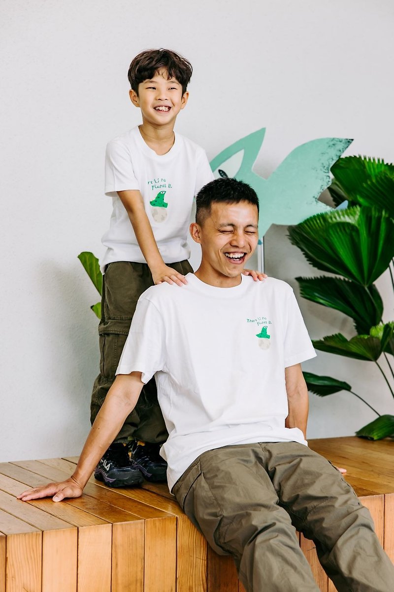 NTTXHOM Little Green Dragon T-shirt (adult style) - เสื้อยืดผู้ชาย - ผ้าฝ้าย/ผ้าลินิน ขาว