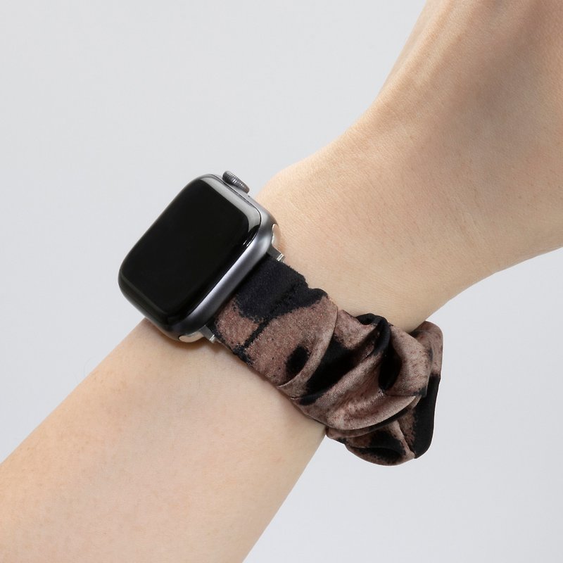 Other Man-Made Fibers Watchbands Brown - LAUT - Apple Watch Flower Series Solo Tour Band - Leopard Print