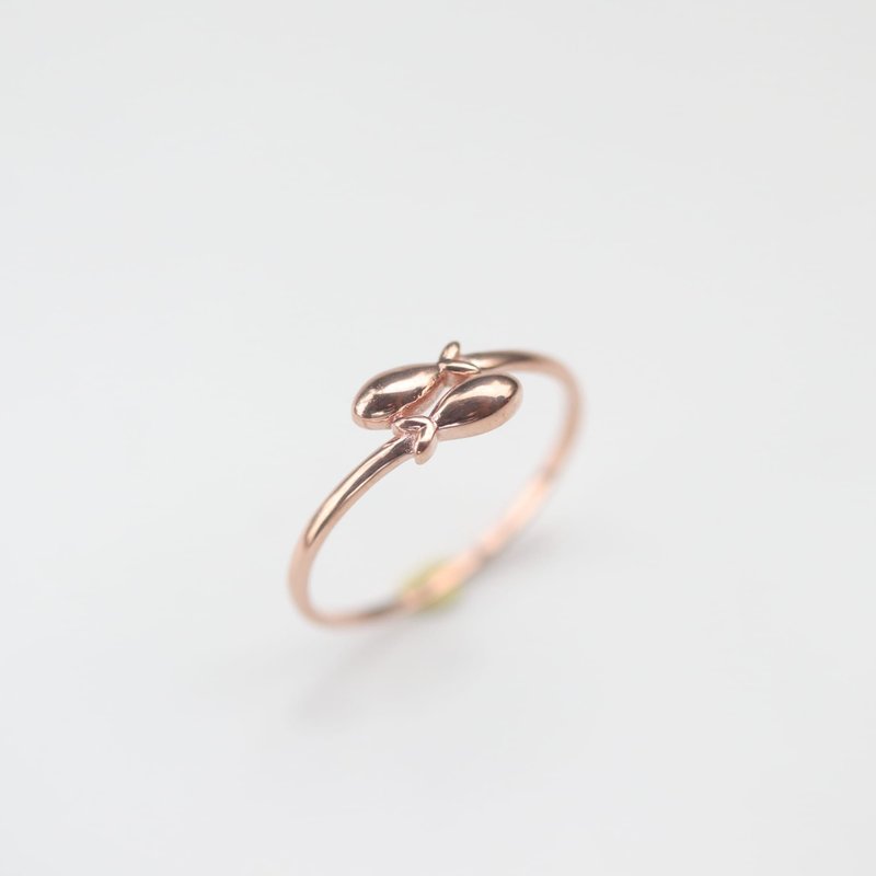 14K Pisces Ring 雙魚金戒指洗澡免摘  流汗碰水不褪色 - 耳環/耳夾/耳骨夾 - 貴金屬 金色