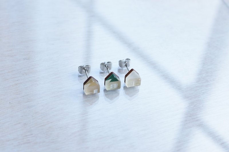 Small house earrings three-piece set / gold-green-white - Earrings & Clip-ons - Wood Multicolor