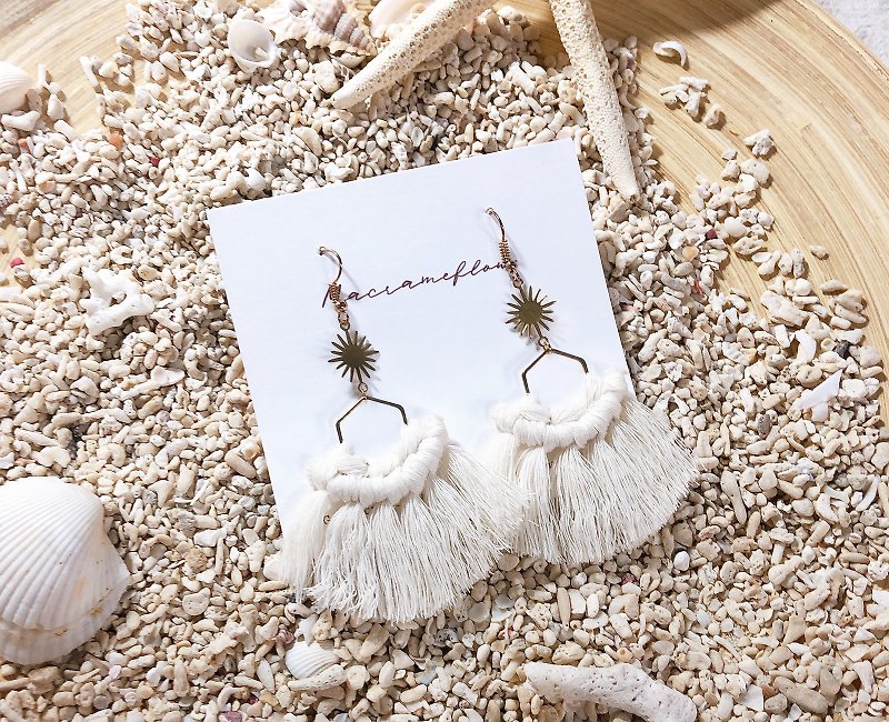 Beach breeze earrings/changeable clip - Earrings & Clip-ons - Cotton & Hemp Gold