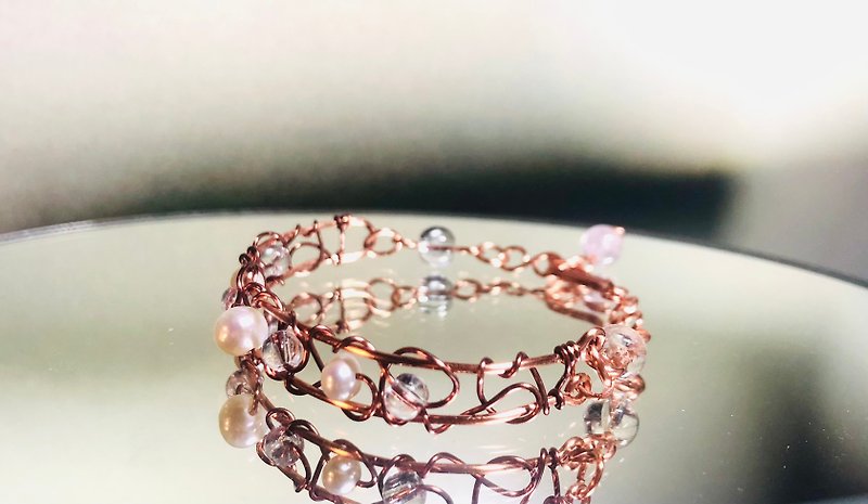 簡約金屬編織手鍊-金屬線編織 淡水珍珠 現貨 禮物 - 手鍊/手鐲 - 銅/黃銅 粉紅色
