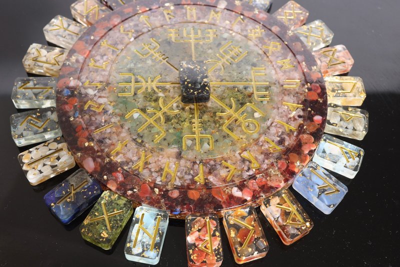 能量礦石盧恩魔法符文奧剛擺陣組-Orgonite水晶礦石能量能量礦石 - 擺飾/家飾品 - 水晶 多色