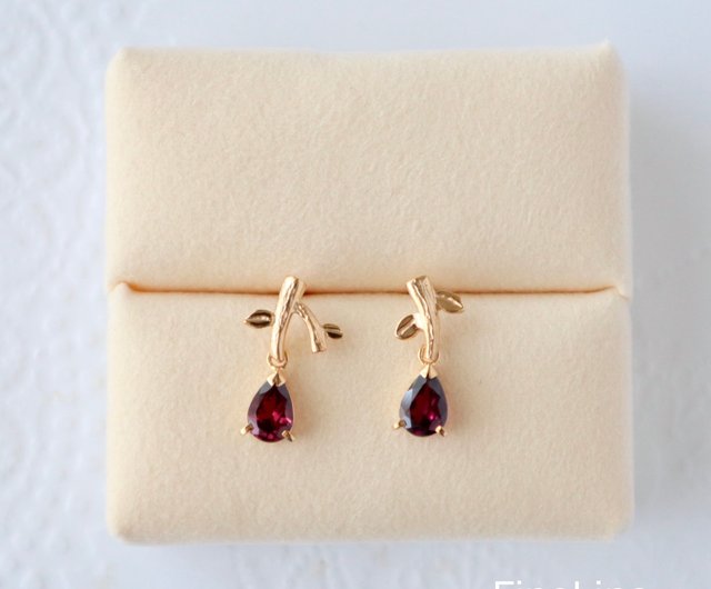 January birthstone garnet twig earrings Beautiful rhodolite garnet