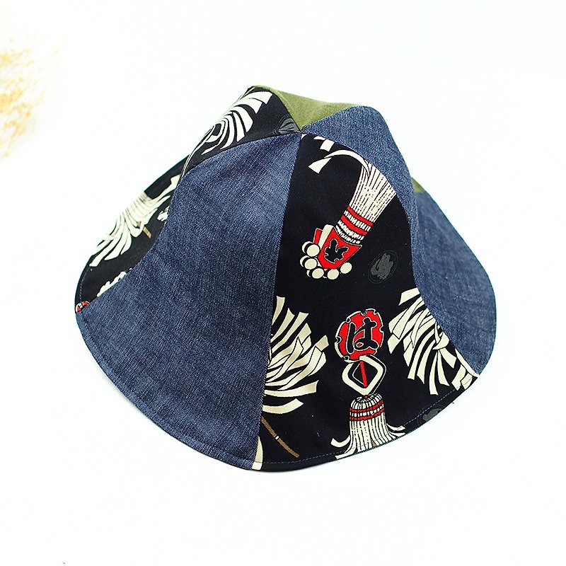 Maverick Village Calf Village Handmade Double-sided Hat Customized Sunshade Japanese Mosaic Wenqing Illustration {Day Ceremony} [H-312] - หมวก - ผ้าฝ้าย/ผ้าลินิน สีดำ