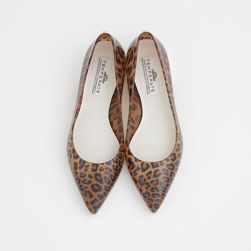 STELLA PRINT (LEOPARD) PVC POINTED TOE FLAT Pointed toe pumps