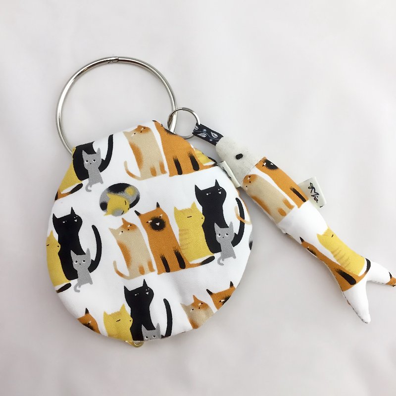 Cat key cases (with fish charm) - End**in the bag is always not fishing key** - ที่ห้อยกุญแจ - ผ้าฝ้าย/ผ้าลินิน 