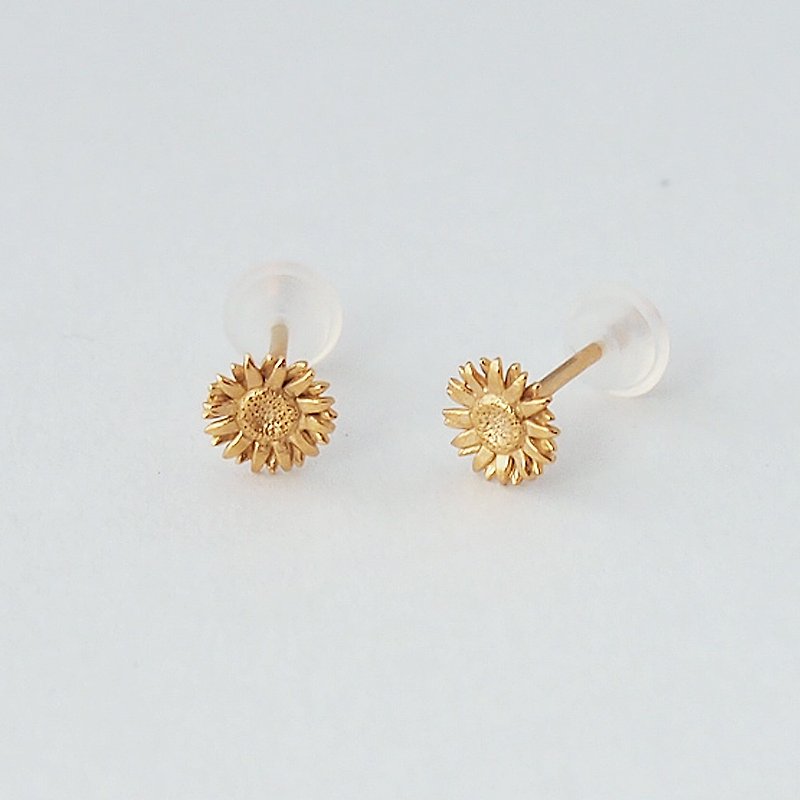 Sunflower Earrings [S size] SV925 Sunflower - ต่างหู - โลหะ สีเหลือง