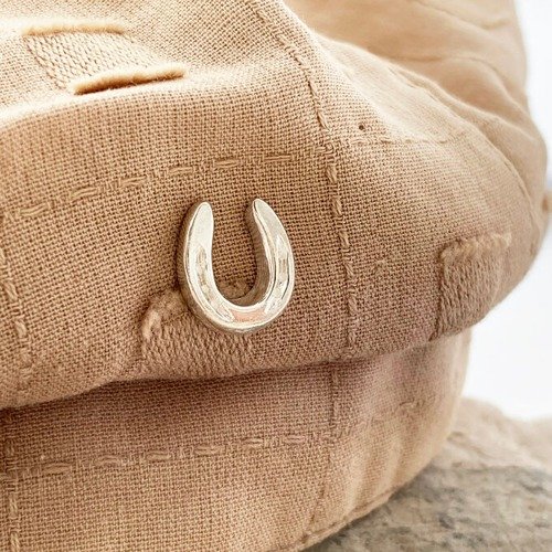 Sae+Sumi Koru 馬蹄ホースシュー◇シルバー・ピンバッジ／タイタック◇Silver Hourse Shoe Pin Broach