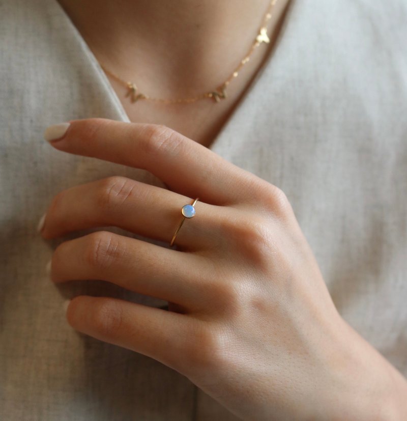 銀河的使者 - 戒指 - 半寶石 金色