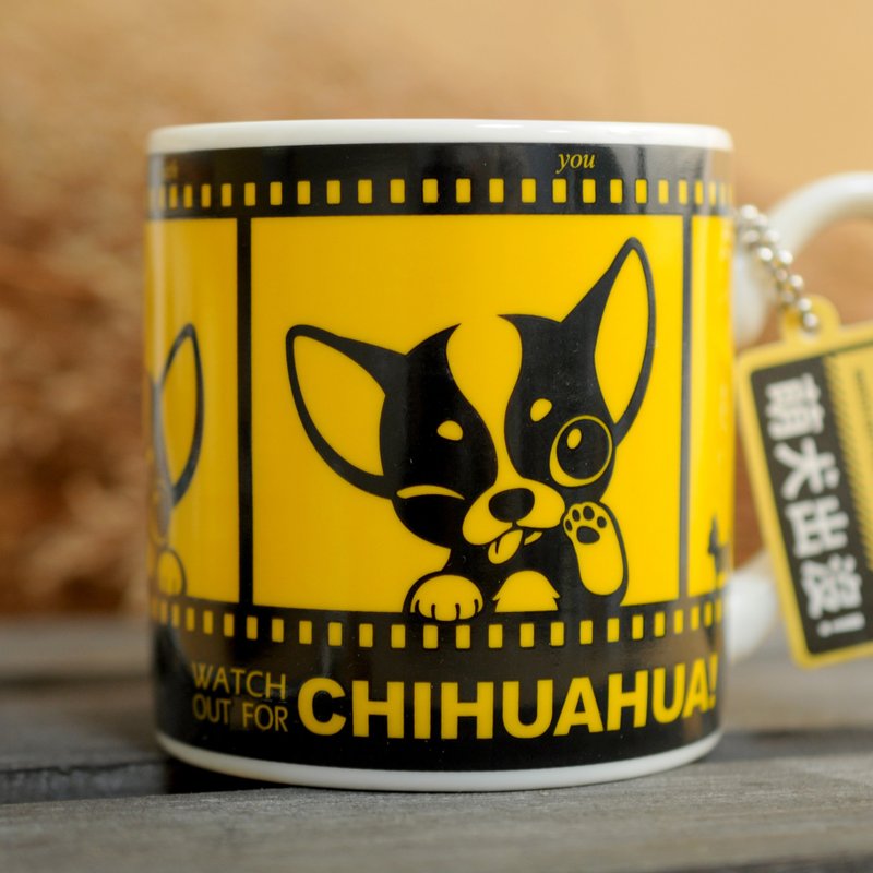 鶯歌製【萌犬出沒】三連拍馬克杯-全12款 | 每款狗狗皆有三個動作 - 其他 - 陶 黃色
