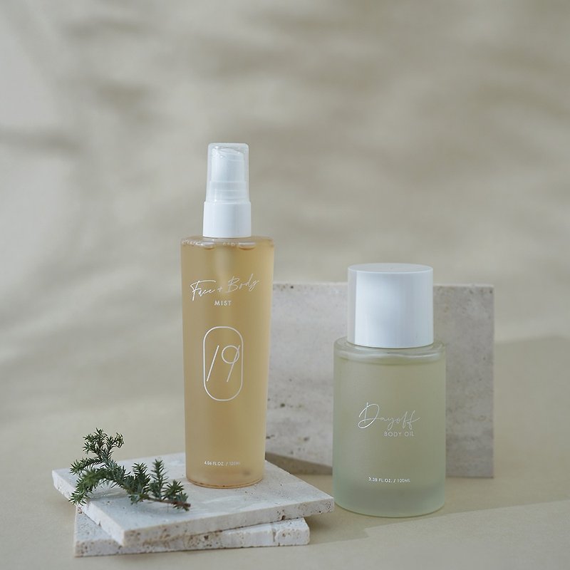 Deep moisturizing and nourishing set (body lotion + body oil) - Skincare & Massage Oils - Other Materials Transparent