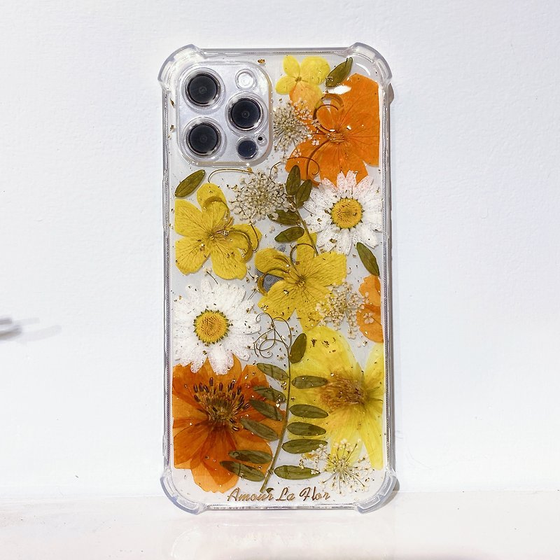 [Molafu hand-made design] Dry flower phone case