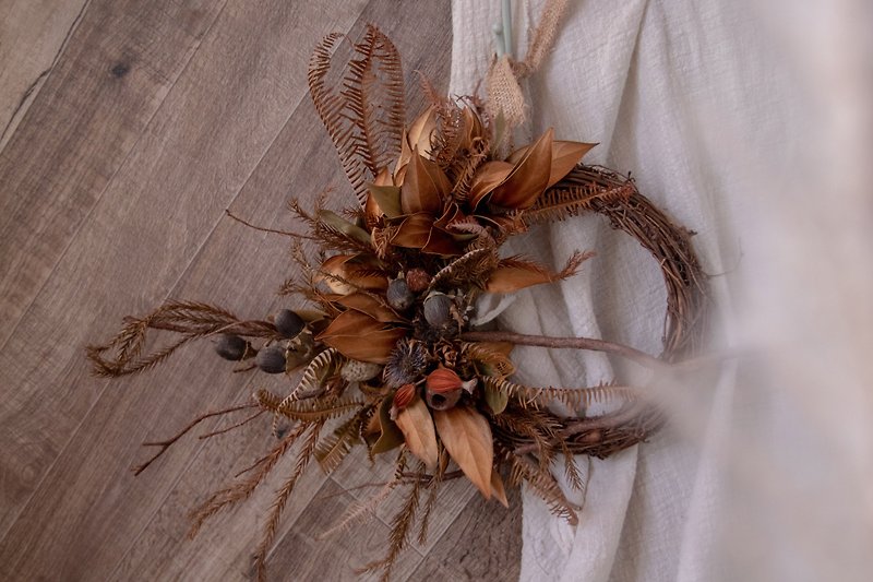 Autumn Hand Tied Dried Light Dry Wreath