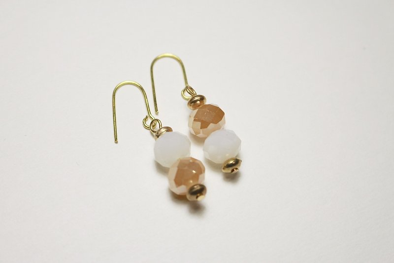 // Glass Crystal Bead Series Earrings yellow 栌 protein // micro-discount - ต่างหู - แก้ว สีเหลือง