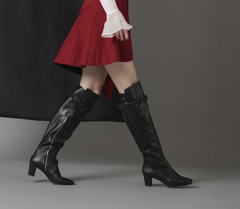 High-stretch elastic bandage half knee leather over the black face - รองเท้าบูทยาวผู้หญิง - หนังแท้ สีดำ