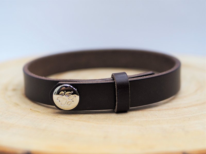 Simple Beauty Collar - with name on it - Collars & Leashes - Genuine Leather Brown