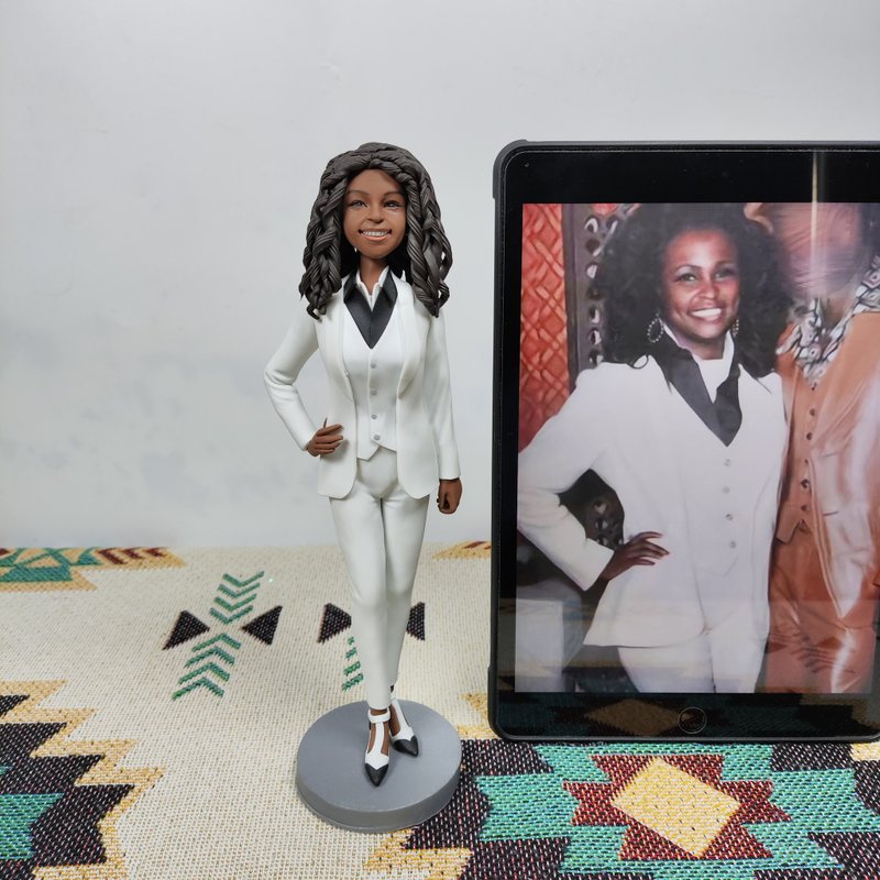 【オーダーメイド】3D肖像画 似顔絵 人形 フィギュア/彼氏彼女 誕生日ケーキトッパー 記念日カップル 友達 プレゼント - 人形・フィギュア - 粘土 多色