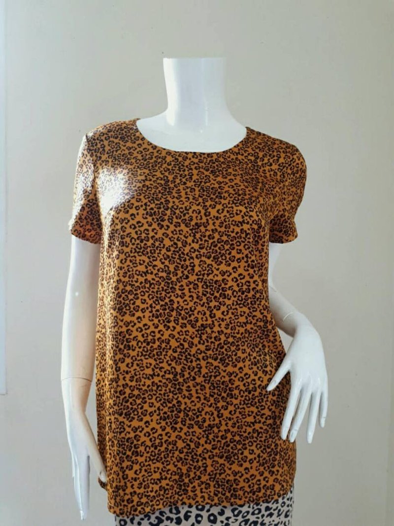 80's Iconic Saint Laurent Leopard Blouse Size 36 Small - Medium - เสื้อเชิ้ตผู้หญิง - ผ้าฝ้าย/ผ้าลินิน 