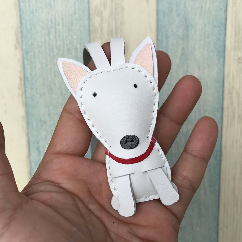 Healing small things white cute cheap dog hand-sewn leather charm small size - พวงกุญแจ - หนังแท้ ขาว