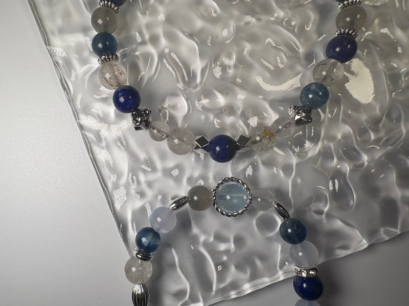 海之月情侶款藍色系水晶手鍊 - 手鍊/手環 - 水晶 藍色