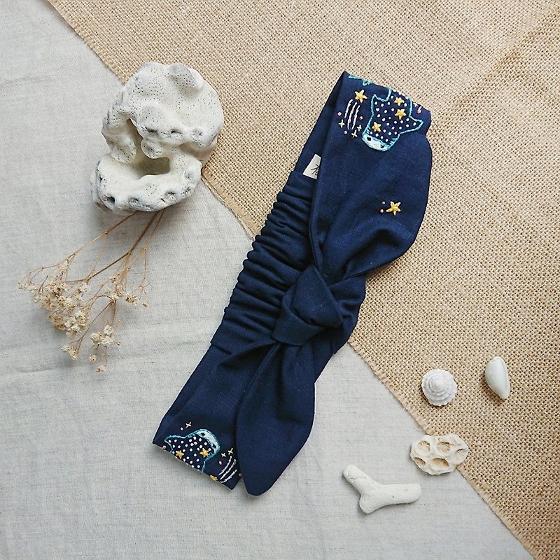 The Inspiration From Ocean-Whale Shark Embroidery Headband - ที่คาดผม - งานปัก สีน้ำเงิน