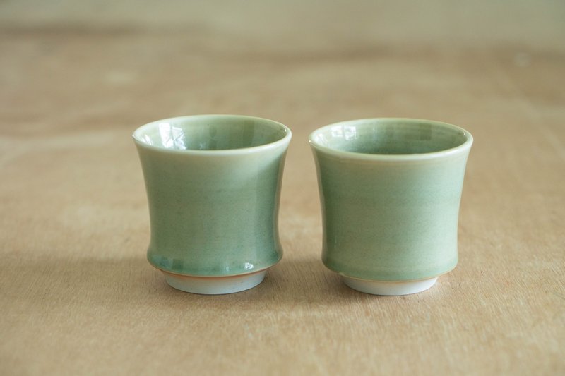 Bamboo shaped cup - Cups - Porcelain Green