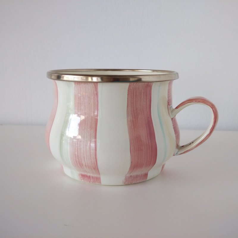 プリンセスピンクのストライプ塗装エナメルエナメルカップギフト - マグカップ - 琺瑯 ピンク