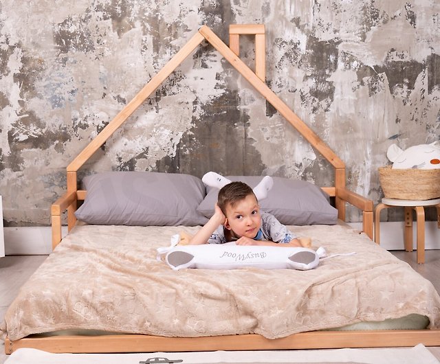 Montessori Bed Frame Nursery Crib, Crib To Twin Bed
