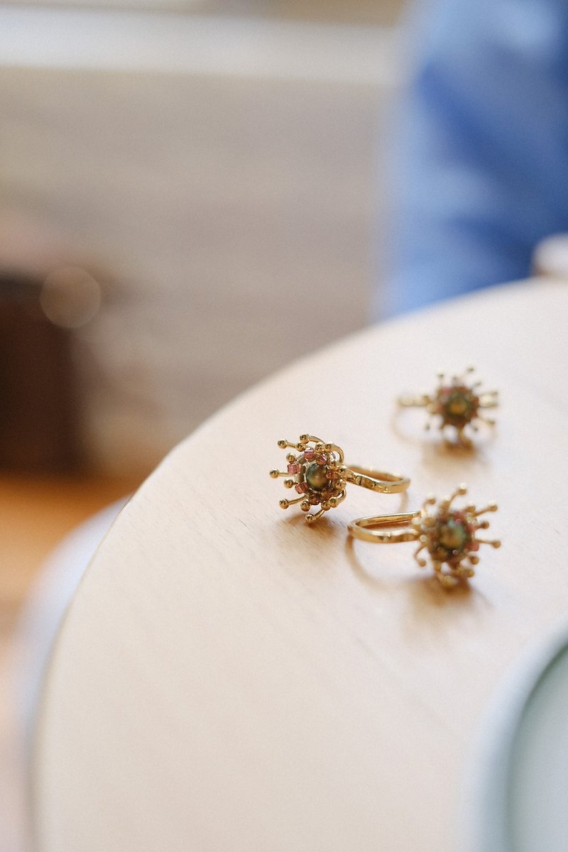 Cluster Flower Ear Cuffs Bronze Thick Plated 18K Gold Swarovski SWAROVSKI Crystal Pearls